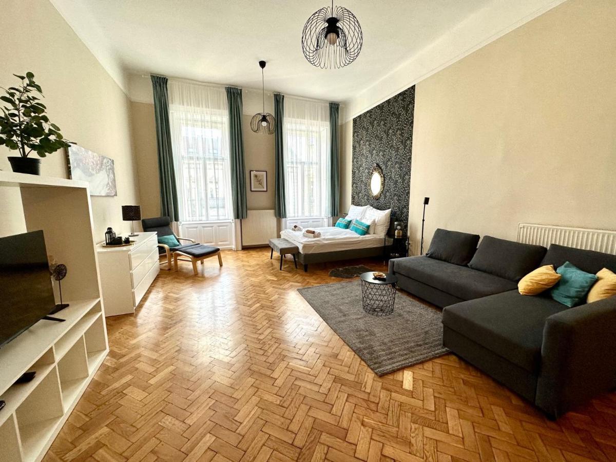 Orangehomes Peaceful Next To Market Hall Budapeste